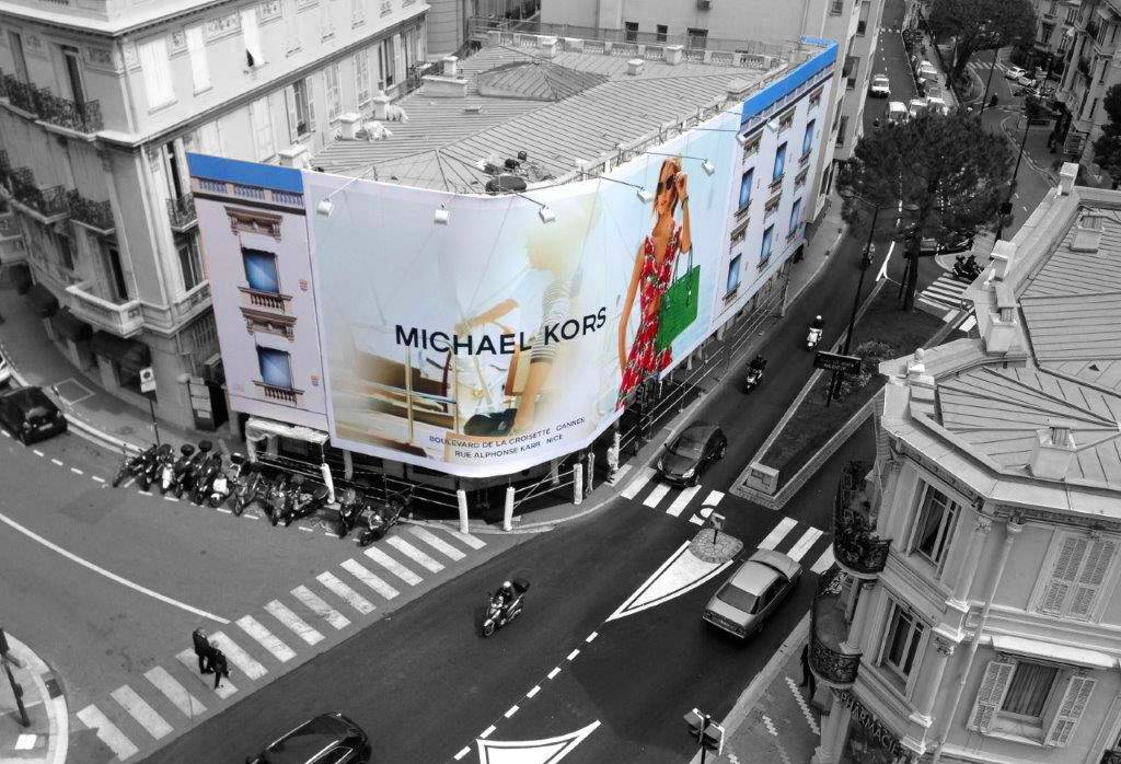 Concepteur d'affichage grand format à Paris