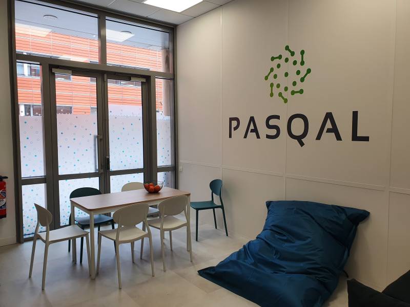 Signalétique vitrophanie 